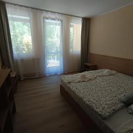 Brido Oda ve Kahvaltı 3*